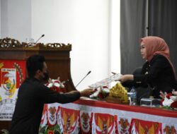 Sepakat, 10 Raperda Termasuk APBD 2023 Tubaba Disahkan