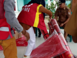 PMI Tuba Bantu Korban Angin Puting Beliung
