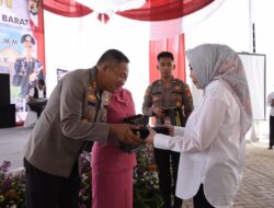 Pj. Bupati Berikan Apresiasi dan Cinderamata Pada Acara Pisah Sambut Kapolres