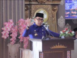 Raden Adipati Hadiri Paripurna Pengesahan Raperda Tentang RTRW Kabupaten Way Kanan