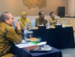 Nukman Paparkan Profil Kabupaten Lambar di Acara Nominasi Paritrana Award