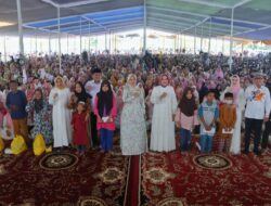 Wakil Gubernur dan Ketua TP PKK Provinsi Lampung Hadiri Pengajian Akbar di Way Kanan
