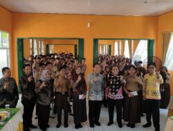 Pj Bupati Tuba Qudrotul Ikhwan Melakukan Kegiatan Jum’at Cerdas ke SMA N 1 Banjar Margo