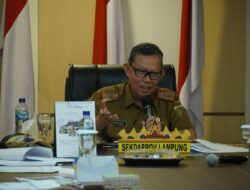 Sekdaprov Lampung Pimpin Rapat Evaluasi Pelayanan Publik PANRB dan Ombudsman