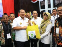 Gubernur Arinal Mengikuti Acara Penyerahan SK Perhutanan Sosial dan SK TORA oleh Presiden RI