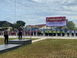 Bentuk Apresiasi, Kapolres Pringsewu Berikan Penghargaan Kepada Personelnya yang Berprestasi