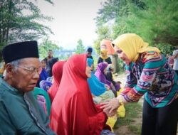 Riana Sari : Pemprov Lampung Peduli Kesejahteraan Lansia Pringsewu