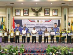 Gubernur Arinal Lakukan Penyerahan Tali Asih, Santunan Dan Penghargaan Bagi Anggota Korpri Di Lingkungan Pemprov Lampung