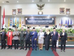 Wakili Gubernur, Sekdaprov Lampung Hadiri Pengangkatan Wakil Ketua DPRD