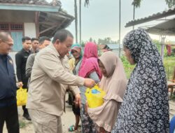 Gubernur Arinal Serahkan Bantuan Sosial untuk Masyarakat Pesisir Barat