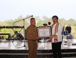 Bupati Nanang Ermanto Sambut Kunjungan Kerja Menteri ATR/BPN Dalam Rangka Penyerahan Sartifikat Huntap Tahap 2
