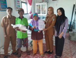 Pekon Waringin Sari Timur Bagikan Beras ke 558 KPM Upaya Membantu Perekonomian Masyarakat