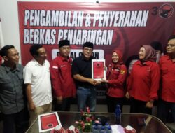 Wahdi Siradjuddin daftarkan diri ke PDIP Metro sebagai Bacalon Walikota