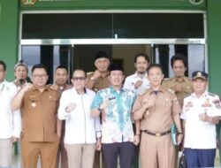 Lampu Hijau untuk Infrastruktur Way Haru, Bupati Pesibar Serahkan PKS ke BBTNBBS