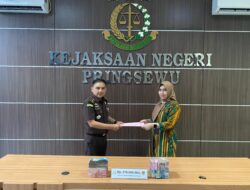 Kejari Pringsewu Selamatkan Rp426 Juta dari Dugaan Tipikor Kegiatan Bimtek Aparatur Desa Tahun 2024