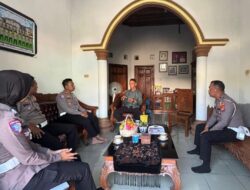 Sat Lantas Polres Lampung Tengah Gelar Anjangsana Berikan Bantuan kepada Purnawirawan Polri
