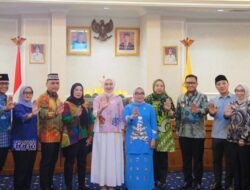 Pemkab Way Kanan Hadiri Kegiatan Penandatanganan Komitmen