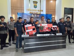 Konferensi Pers, Satnarkoba Polres Way Kanan Gagalkan Peredaran Narkotika Jenis Sabu di Km 6 Blambangan Umpu dan Baradatu