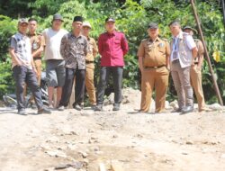 Terkait Poros Jalan Liwa – Hanakau PLT Dinas PUPR Lambar Mengaku Tidak Tinggal Diam