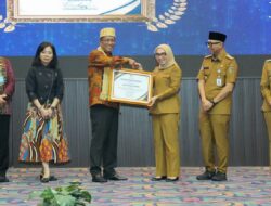 Bupati Ayu Asalasiyah Hadiri Peresmian Posbakum Desa dan Kelurahan Se-Lampung, Dekatkan Layanan Hukum Kepada Masyarakat