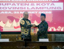 Bupati Pesisir Barat Serahkan LKPD 2025 ke BPK, Tegaskan Komitmen Transparansi Keuangan