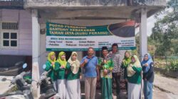 UPZIS LAZISNU Balik Bukit Salurkan Bantuan Korban Kebakaran Kubu Perahu