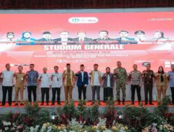 Gubernur Rahmat Mirzani Djausal Bersama Ketua Komisi III DPR RI Dr. Habiburokhman Hadiri Kuliah Umum dan Pelantikan Pengurus BEM U KBM Unila Periode 2026
