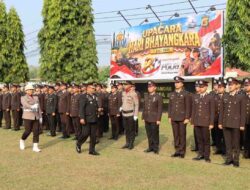 Kapolres Way Kanan Gelar Upacara dan Penghargaan di Hari Bhayangkara ke 80