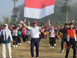 Bupati Parosil Launching Senam Ceria di Gedung Surian