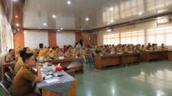 Bupati Parosil Pimpin Rapat Pemantapan HUT Lampung Barat ke-35 